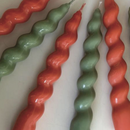 Velas espiral (verde ou vermelha) – par